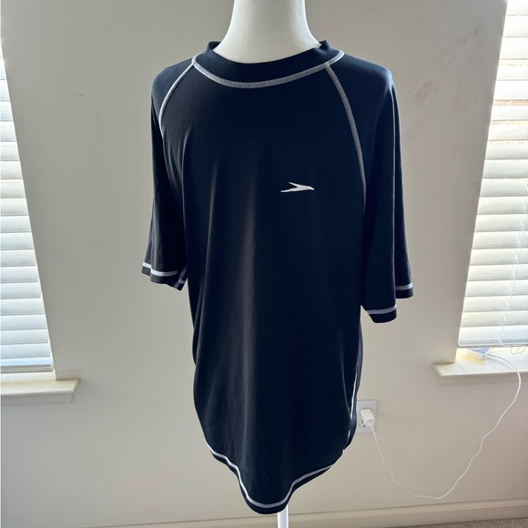 Like New Speedo Easy Short Sleeve Swim Rashguard Shirt - Men’s Size M - Picture 1 of 5